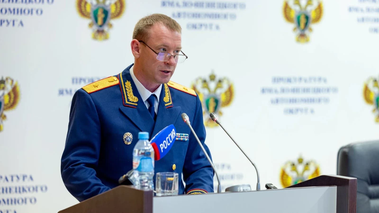 Следком Ямала взял на контроль некачественное топливо и задержки зарплат в Тазовском
